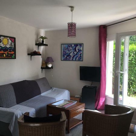 Appartement Proche Mer Avec Jardin Ensoleille Houlgate Exterior foto