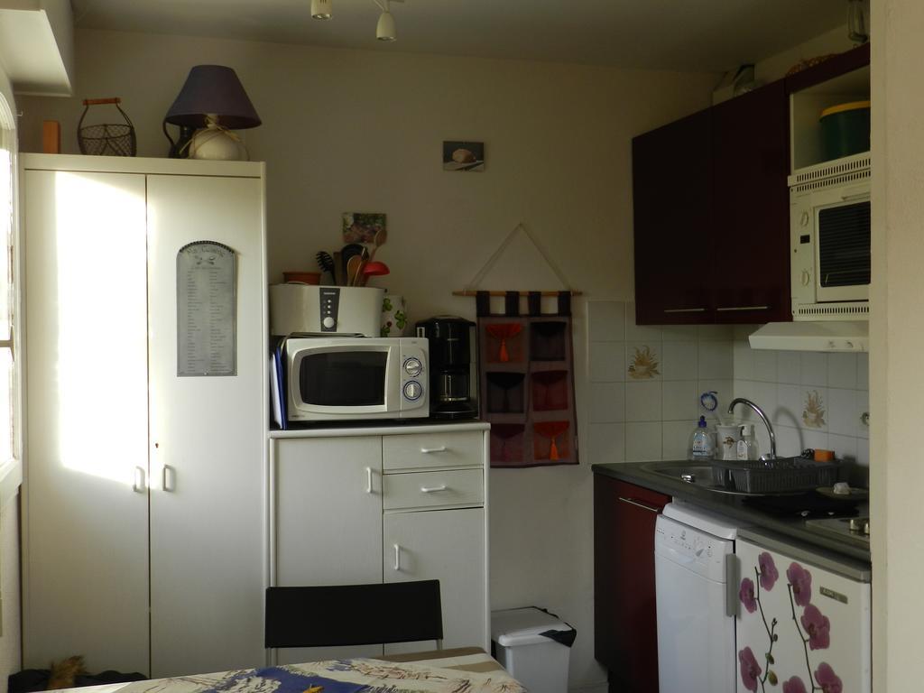 Appartement Proche Mer Avec Jardin Ensoleille Houlgate Exterior foto